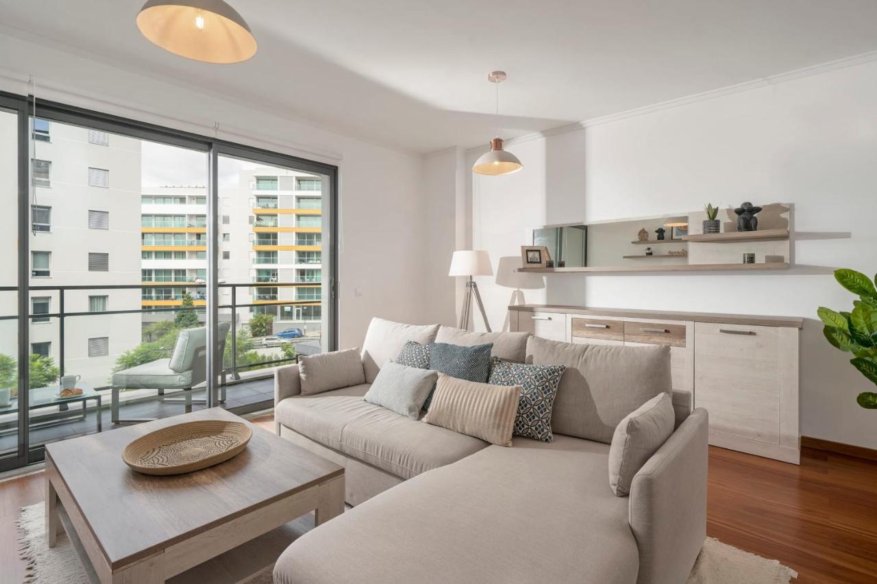 Piornais Residence I By An Island Apart Funchal  Bagian luar foto