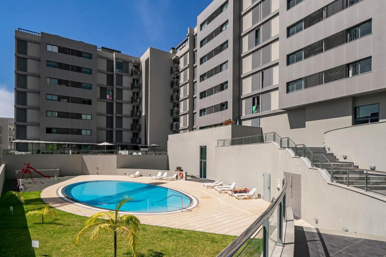 Piornais Residence I By An Island Apart Funchal  Bagian luar foto